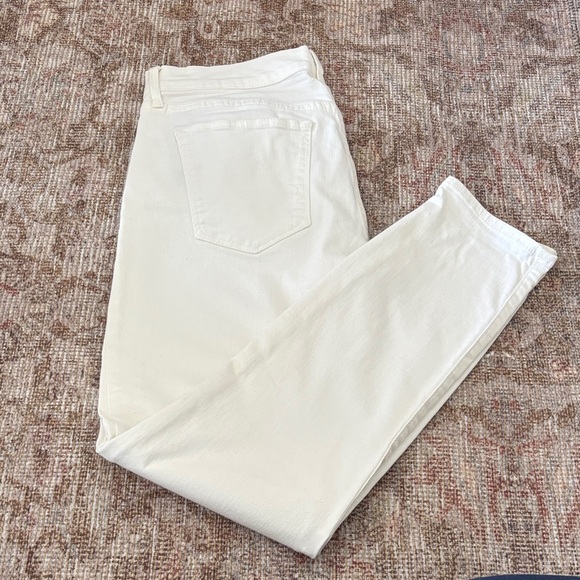 GAP Denim - GAP Women's White Skinny Jeans